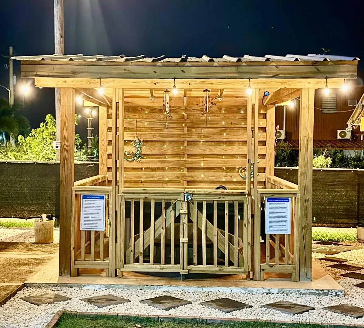 بيت للعطل فيلا House With A Jacuzzi And Solar Panels بوكويرون